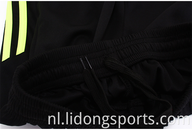 Aangepaste sportkleding, baanpak, training en joggingkleding